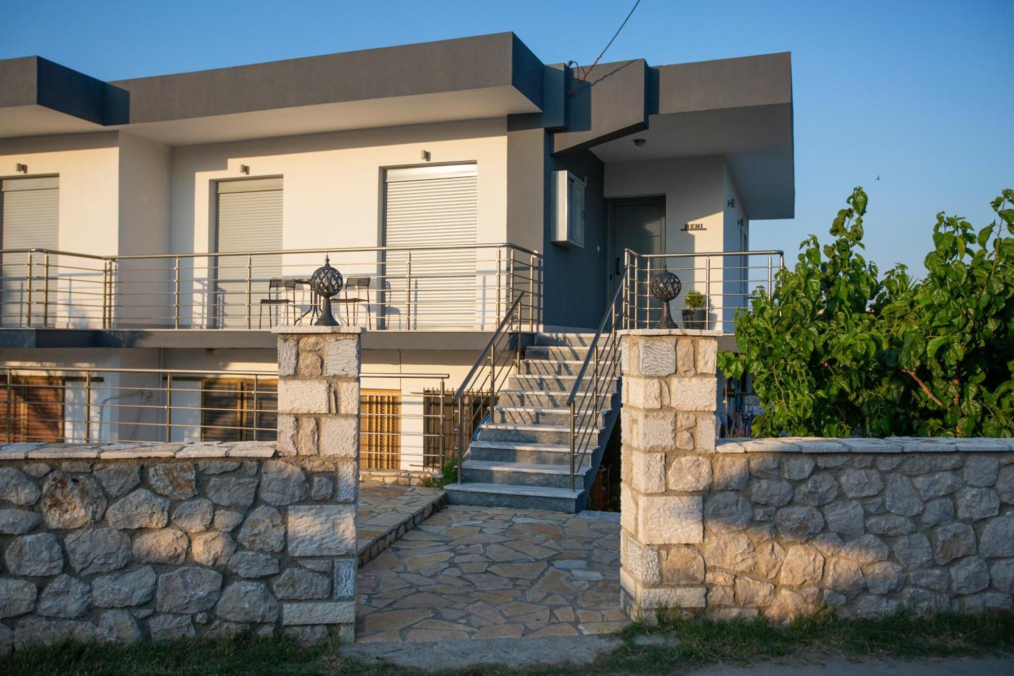 Apartment Reni Faliraki